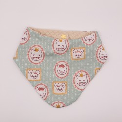 Lot de bavoirs repas