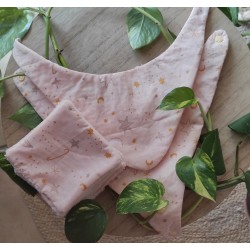 Bavoirs + Lingettes...